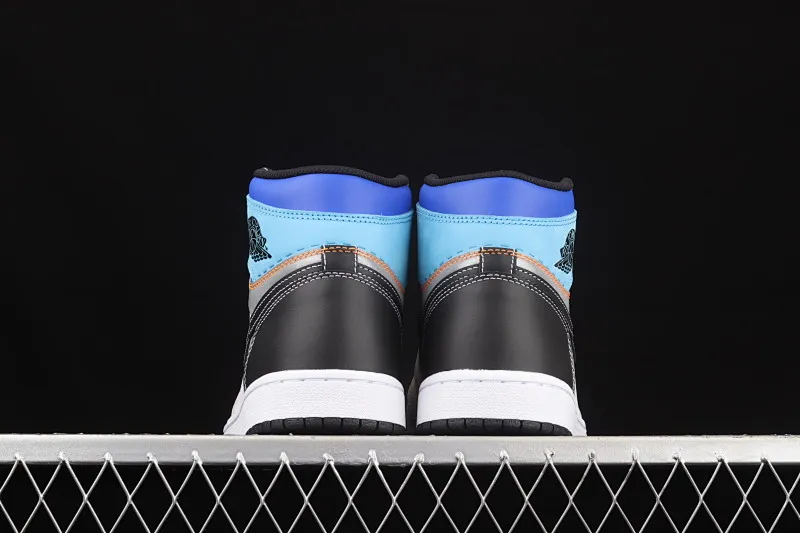 All categories Air Jordan Jordan series basketball shoes Air Jordan 1 High Pure original version Air Jordan 1 High OG Pro "Total Orange" AJ1 Joe 13M blue and white stitching high-top basketball shoes DC6515-100